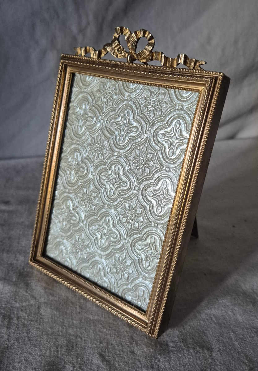 Cadre photo format album en bronze doré du XIXème siècle 