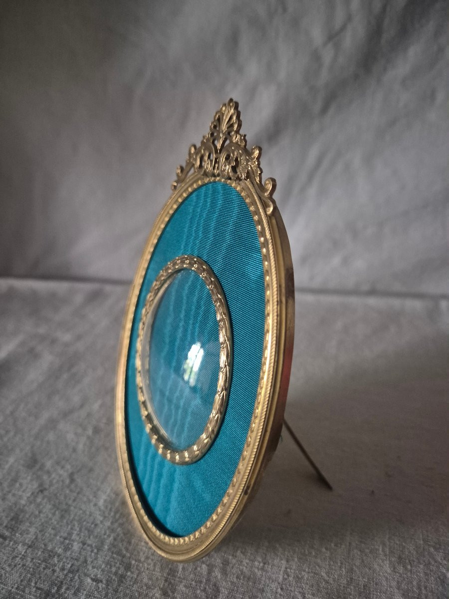 Second Empire Oval Gilt Bronze Photo Frame With Round View, Passe-partout In Moiré, Second Empire -photo-4