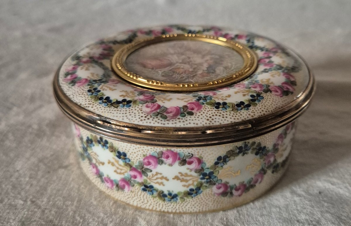 Hard-paste Porcelain Box "a La Reine" With A Risqué Miniature On Ivory, Late 18th Century -photo-4