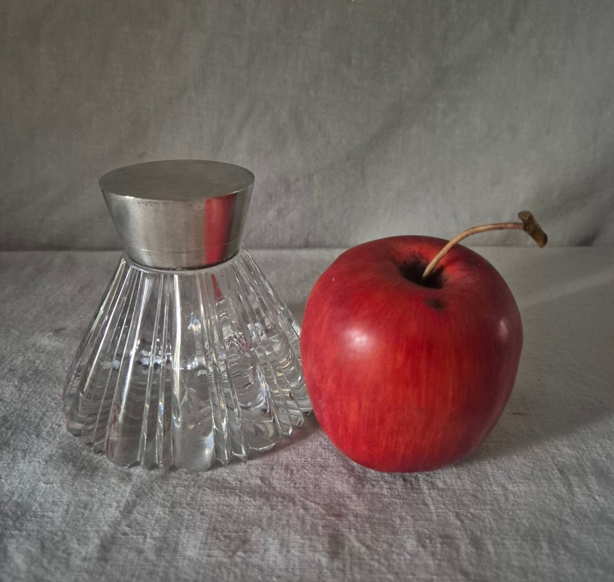 Encrier fin XIXème siècle en argent et cristal taillé d’origine anglaise -photo-2