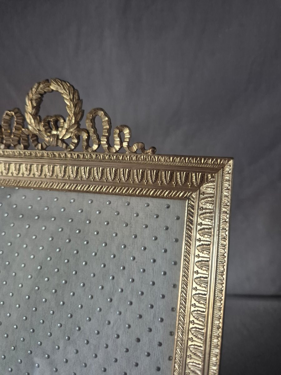 Cadre photo bronze doré de belle taille (27 x 18.5  cm) à large baguette -photo-3