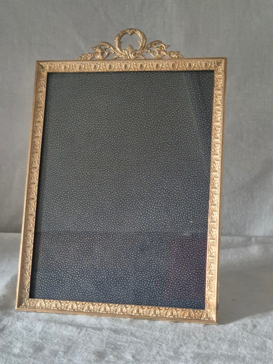 Cadre photo de belle taille en bronze doré de 28.5 x 19.5 cm