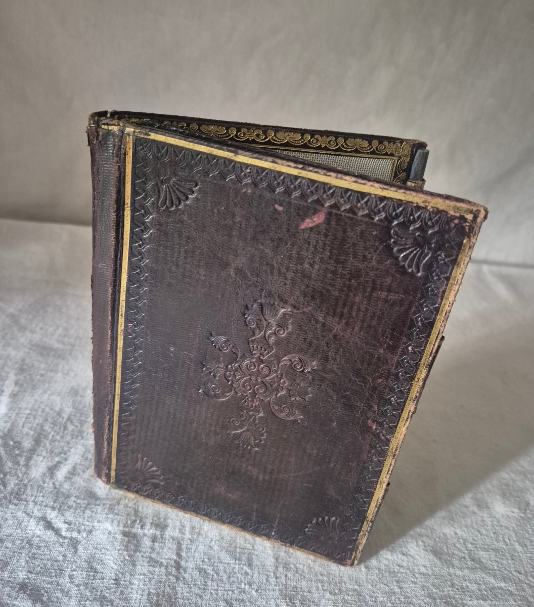 Romantic Leather And Embroidered Souvenir Booklet/notebook -photo-1