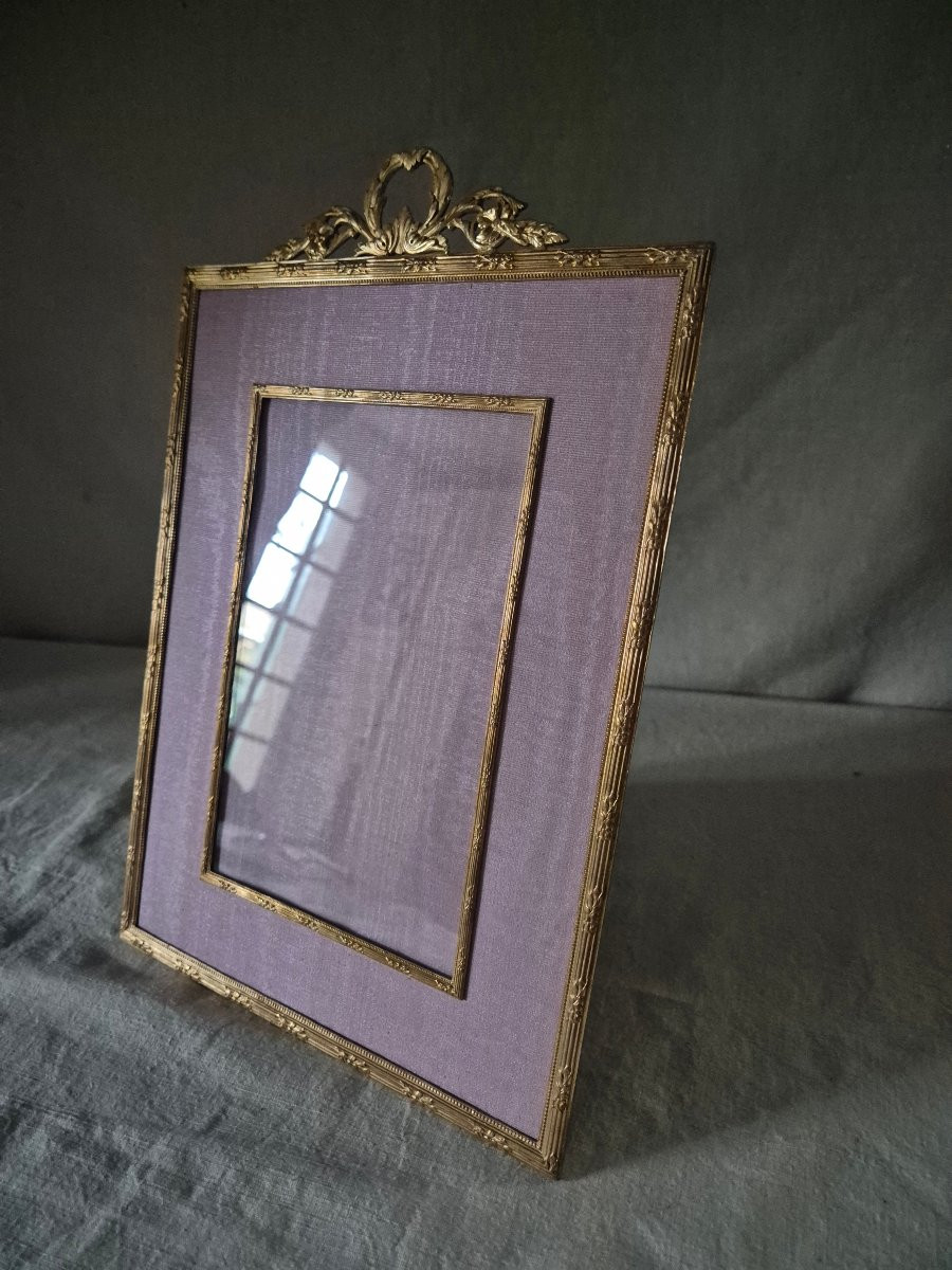 Grand cadre photo Napoléon III en bronze doré à passe partout en moire rose -photo-3