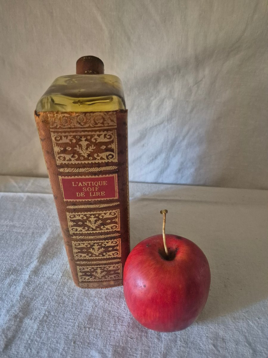 Trompe-l'œil Whiskey Flask, Circa 1950, Glass And Leather-photo-2