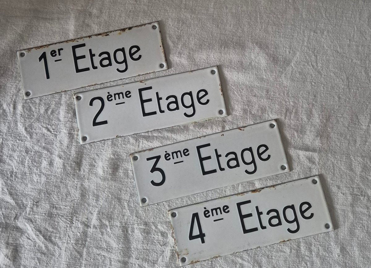 4 plaques signalétiques d'étages en émail sur métal noir et blanc -photo-2