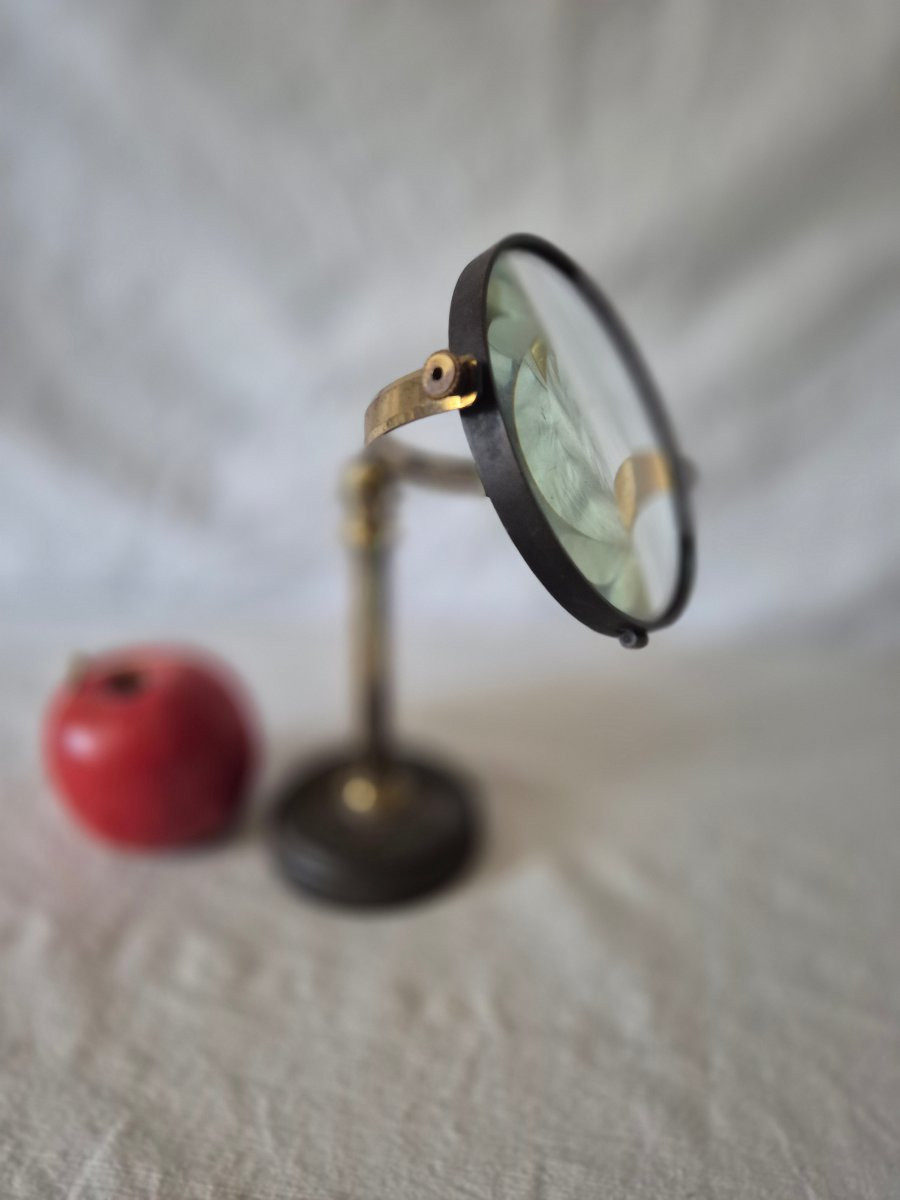 19th Century Articulated Magnifying Glass -photo-4