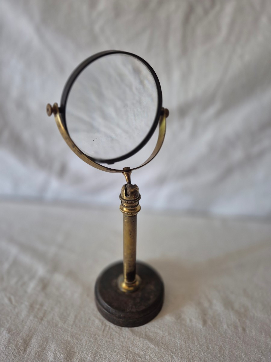 19th Century Articulated Magnifying Glass 