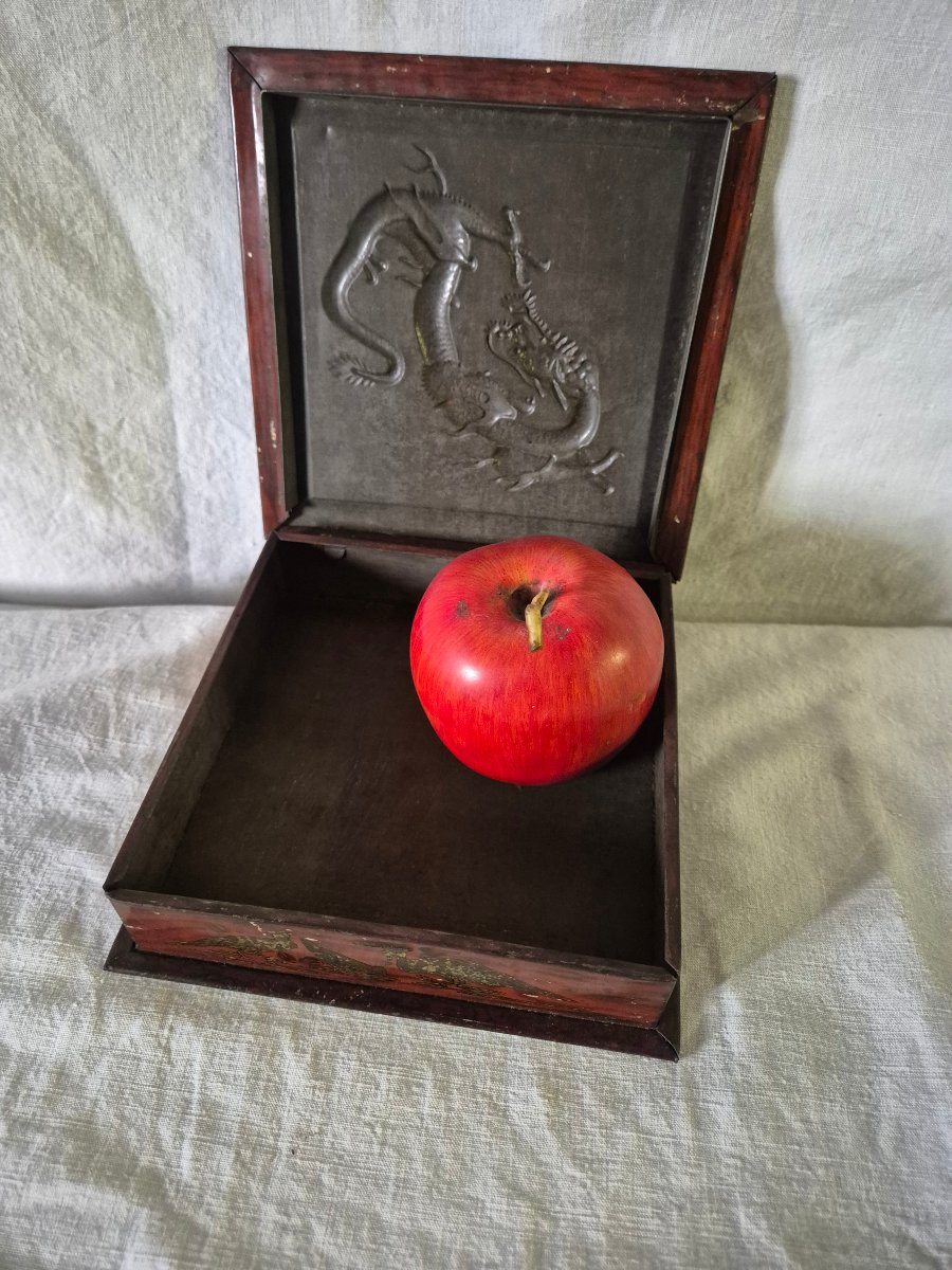 Huntley And Palmers "dragon" Lithographed Tin Box From 1907-photo-5