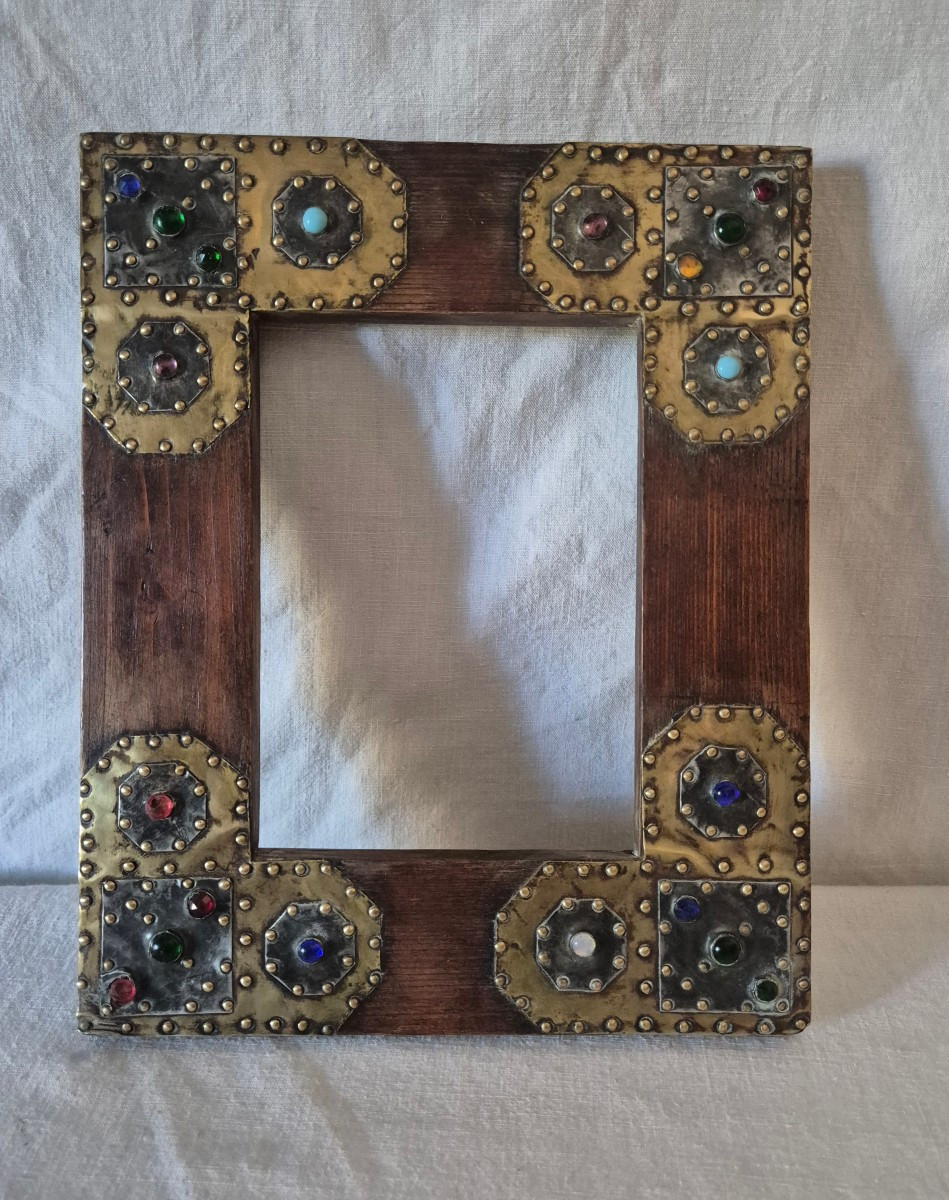 Arts And Craft Frame With Glass Stones