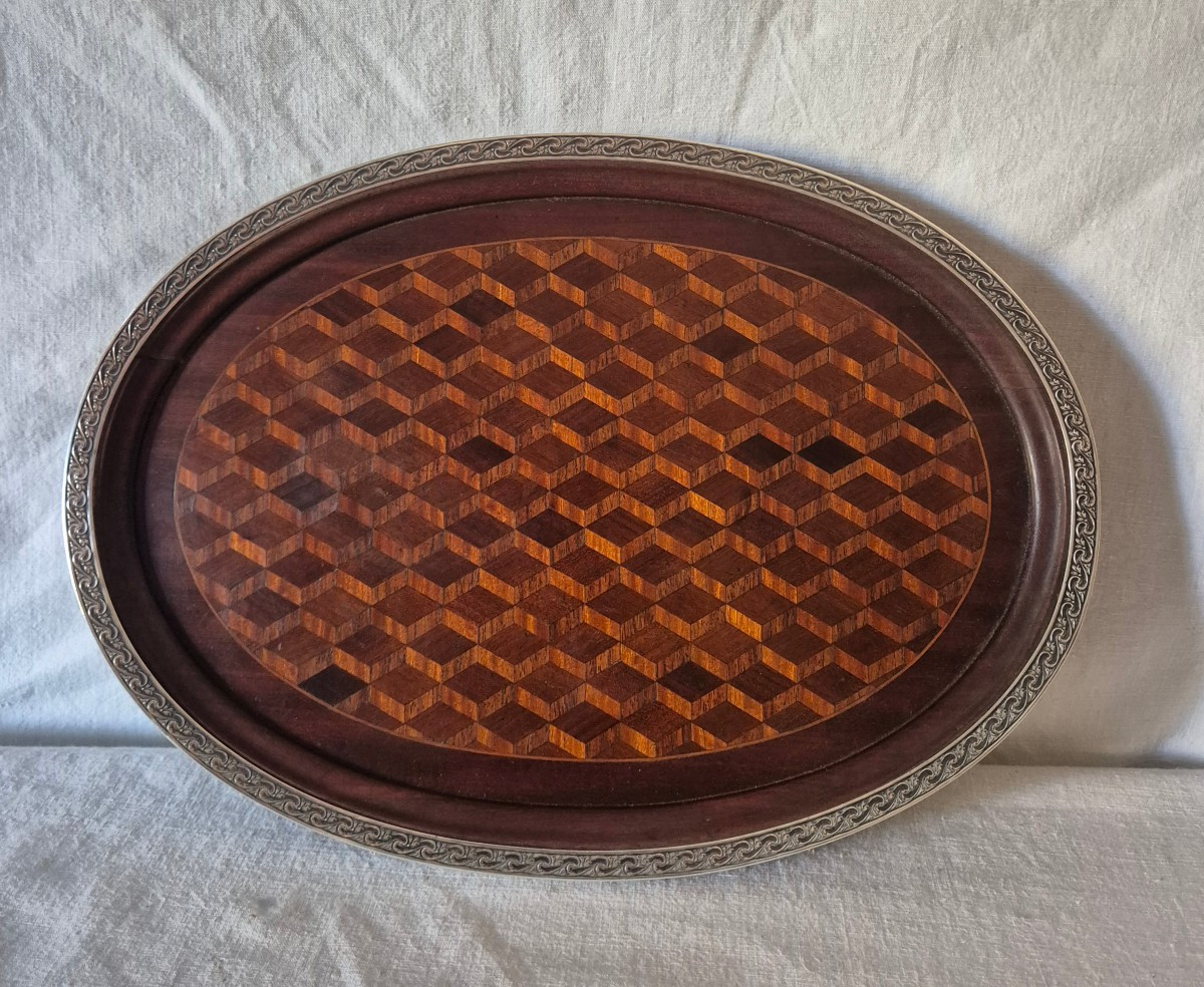 Plateau ovale en marqueterie de bois et argent 