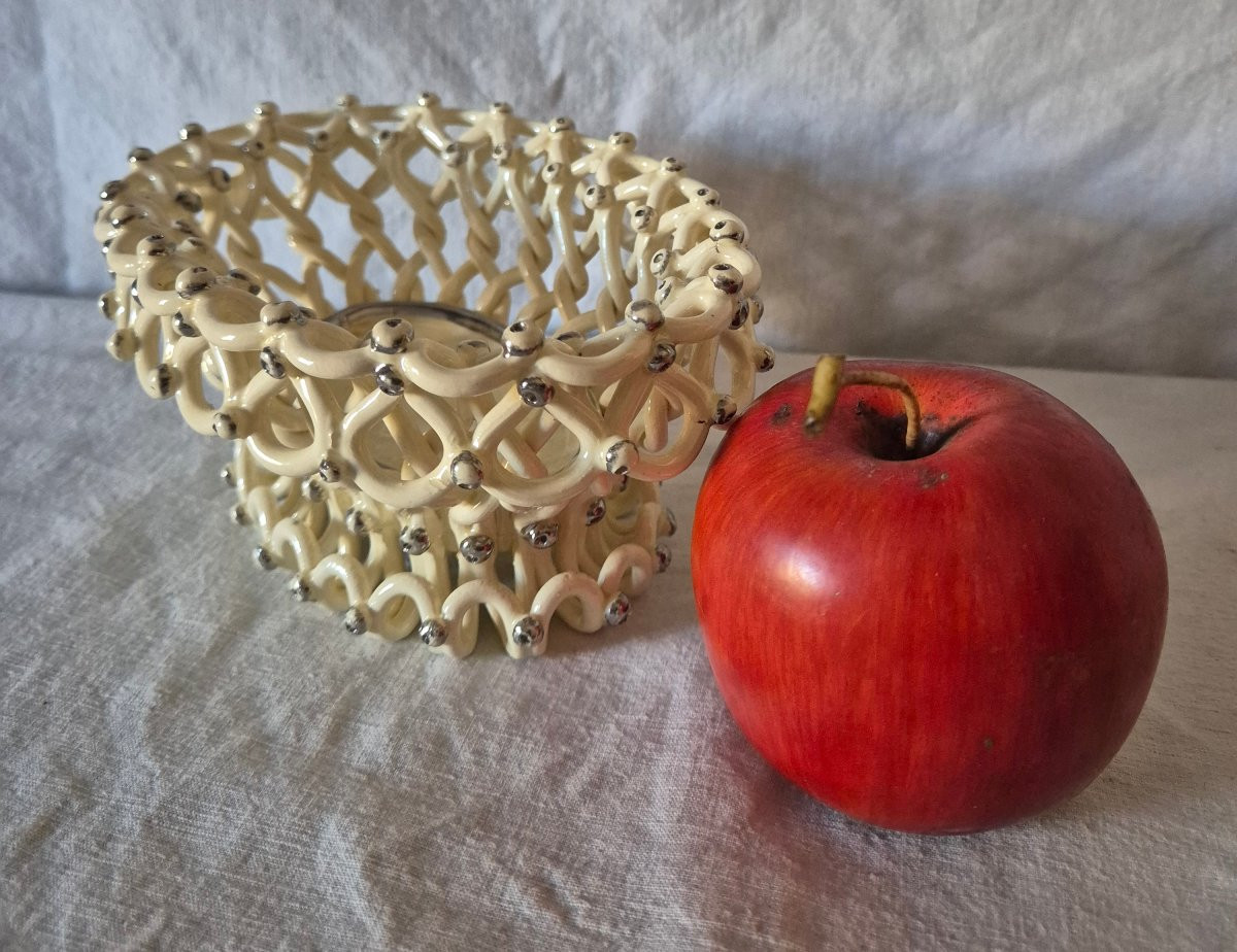 19th Century Langeais Earthenware Jardinière Basket In Ivory And Platinum Tones-photo-2