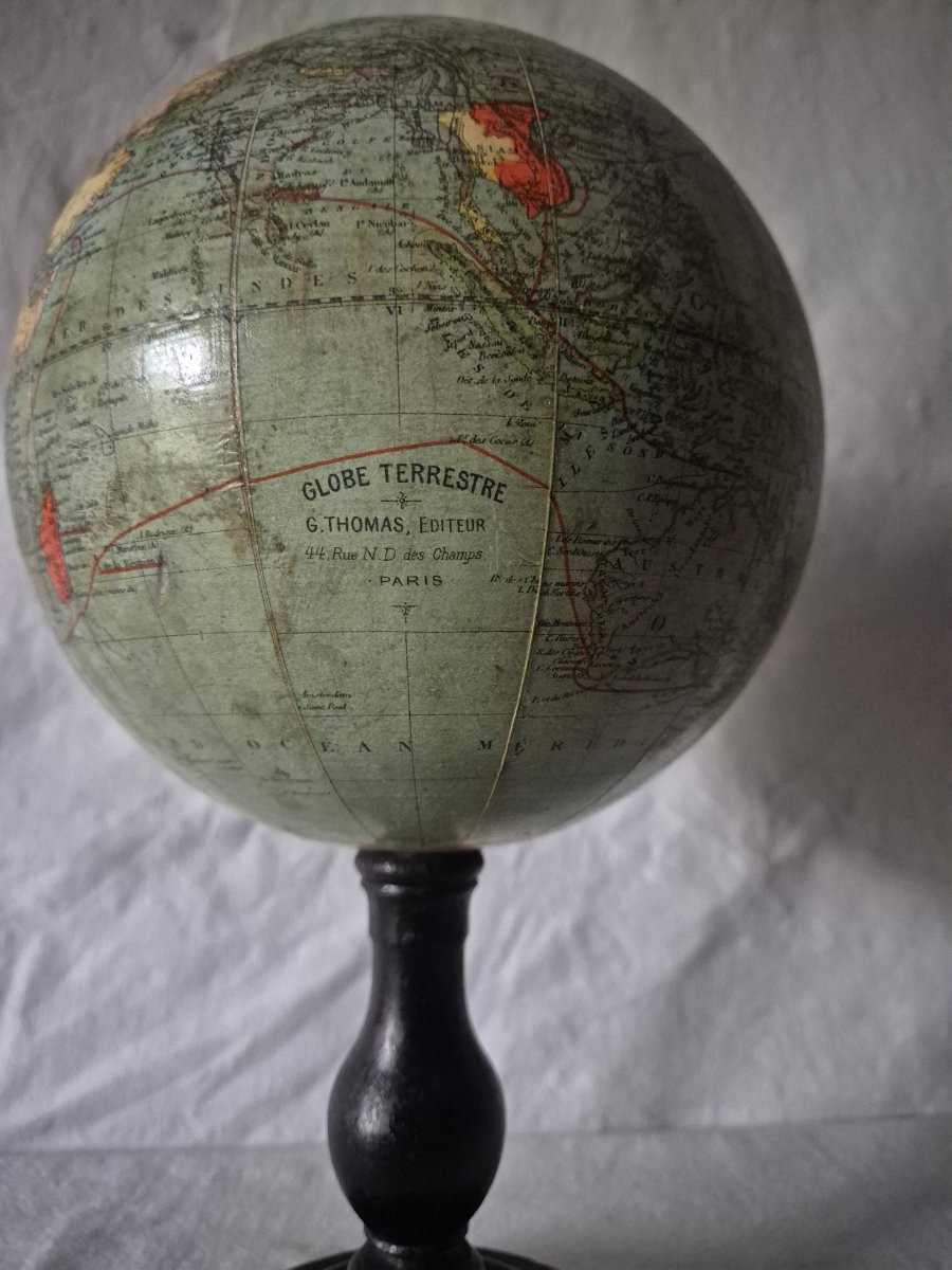 Globe terrestre sur pied bois tourné noir de G Thomas début XXème siècle -photo-6