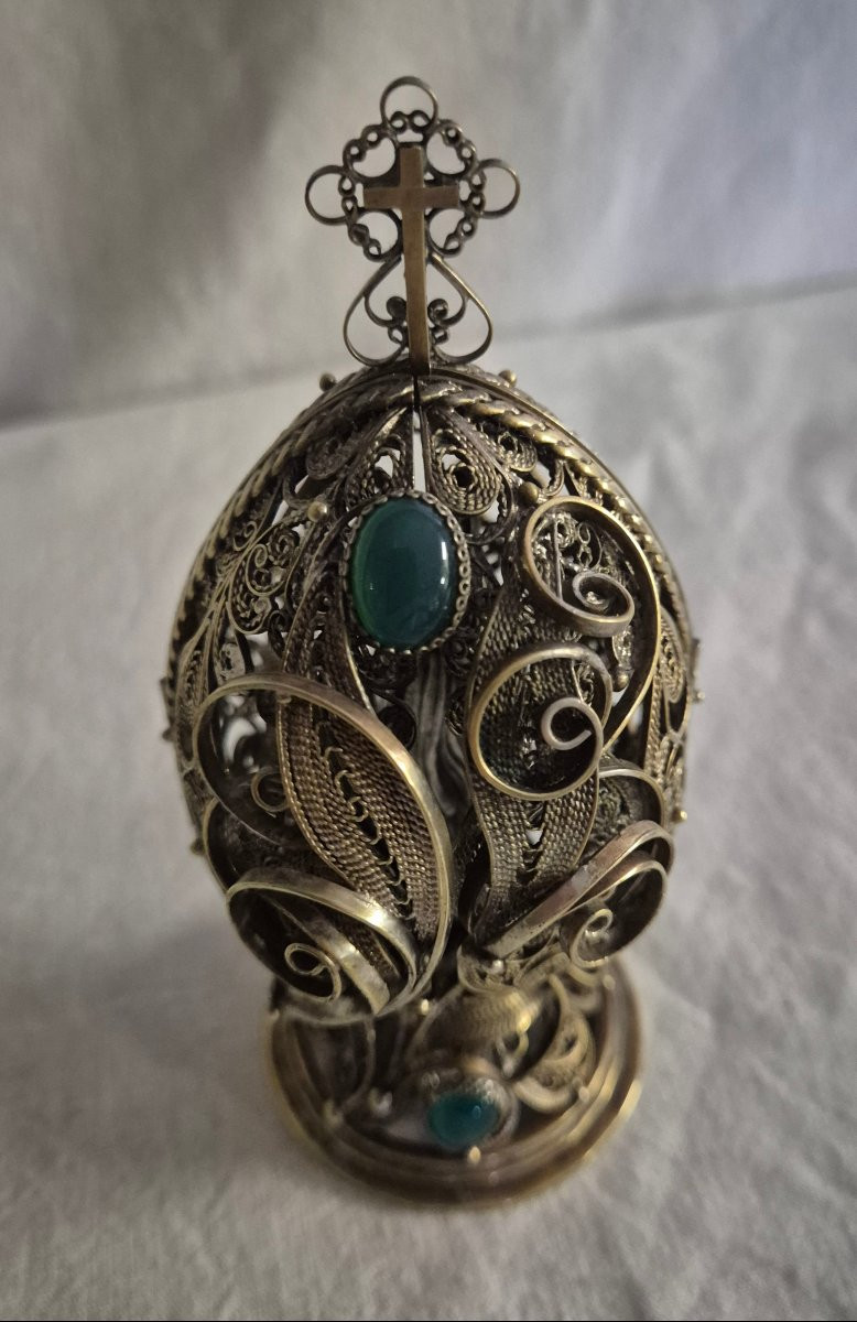 Our Lady Of Lourdes In Her Portable Ovoid Chapel, Opening As It Unfolds-photo-6