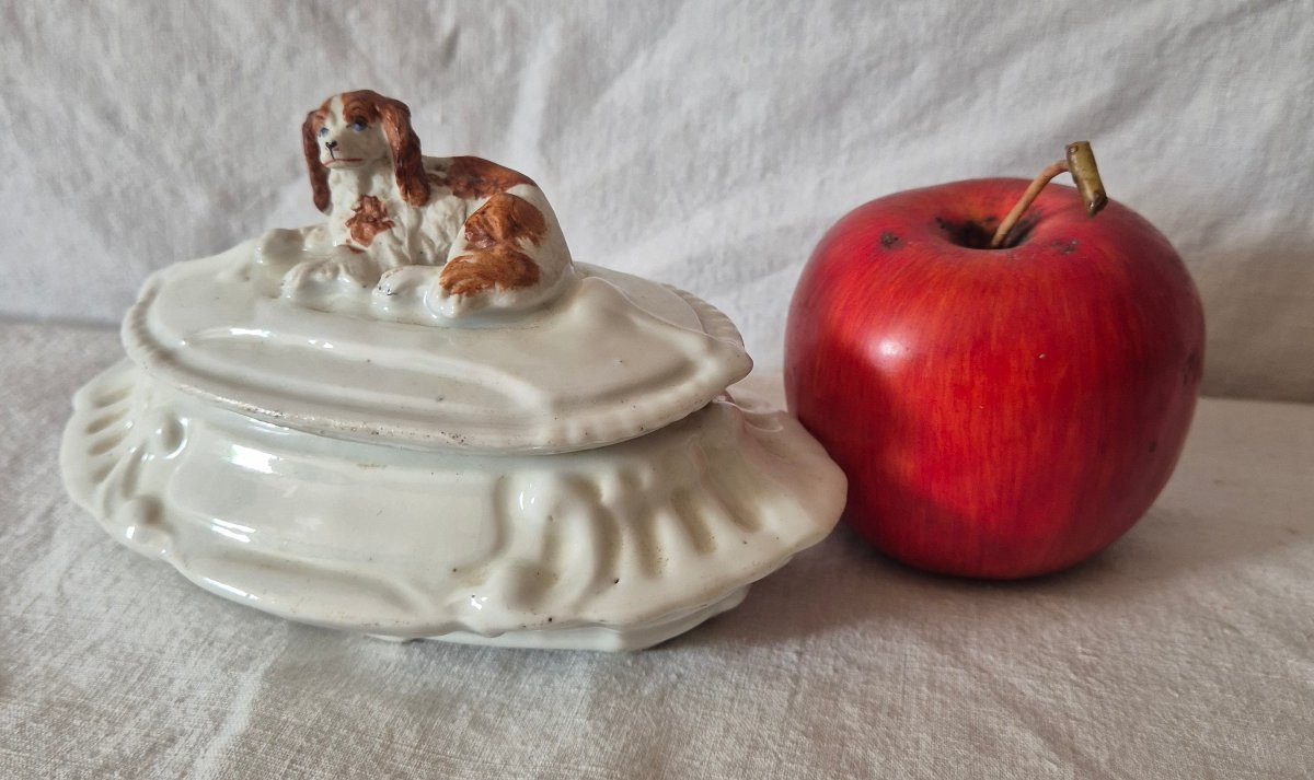 Boîte bonbonnière Cavalier King Charles en porcelaine et biscuit-photo-6
