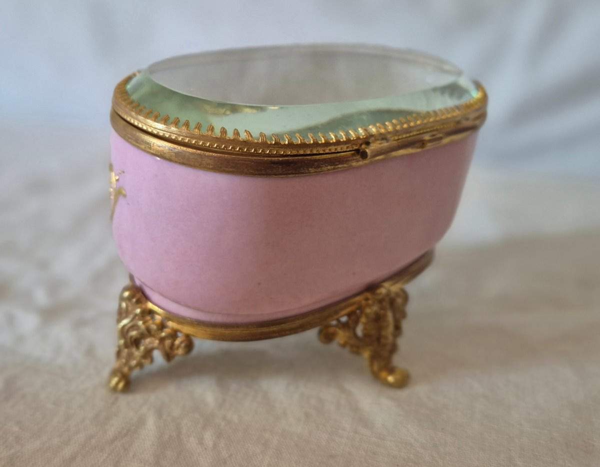 Enameled And Painted Paris Porcelain Jewelry Box, Bronze And Chamfered Glass-photo-3