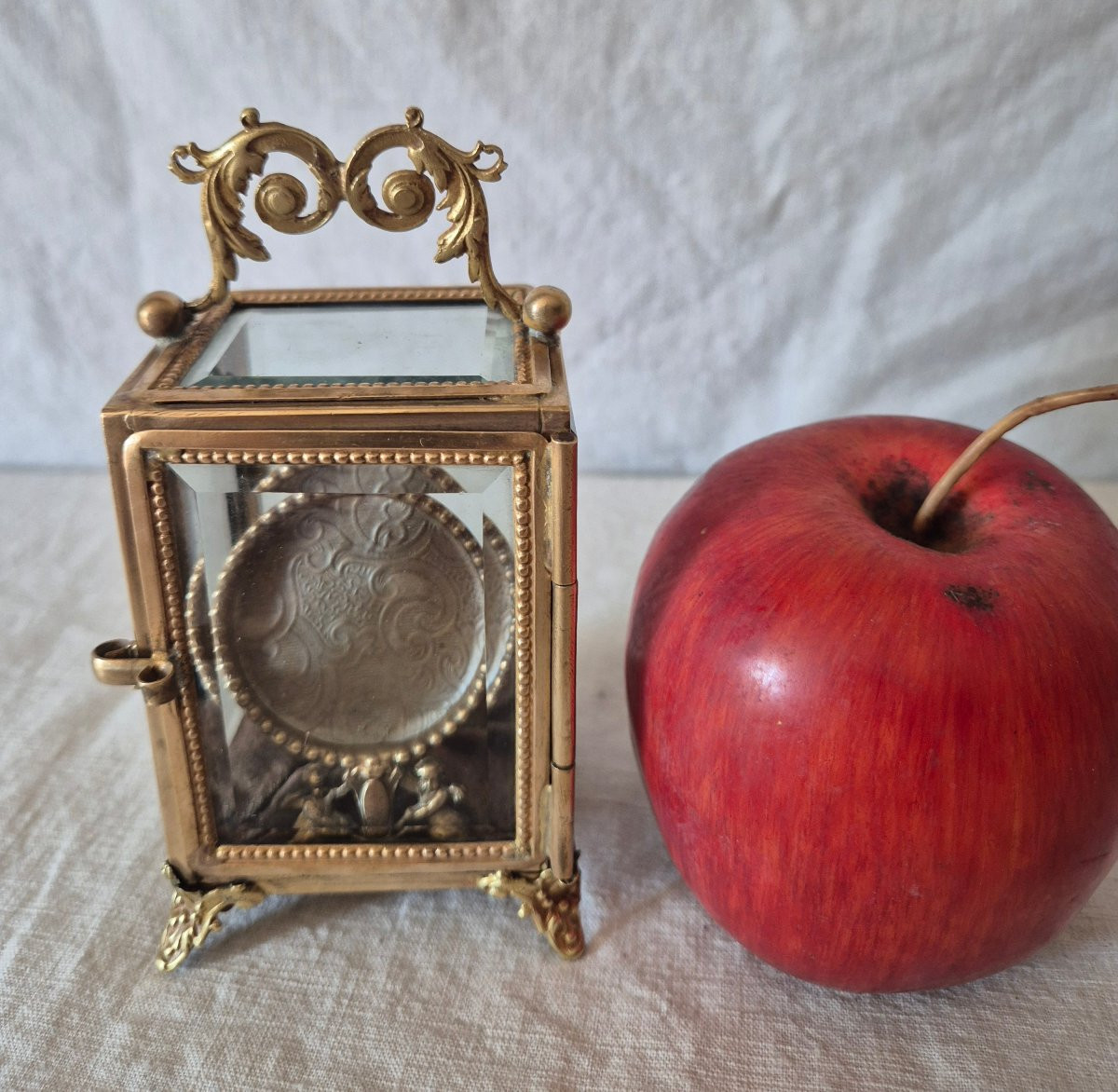 Watch Box In Gilt Bronze And Chamfered Glass From The 19th Century-photo-3