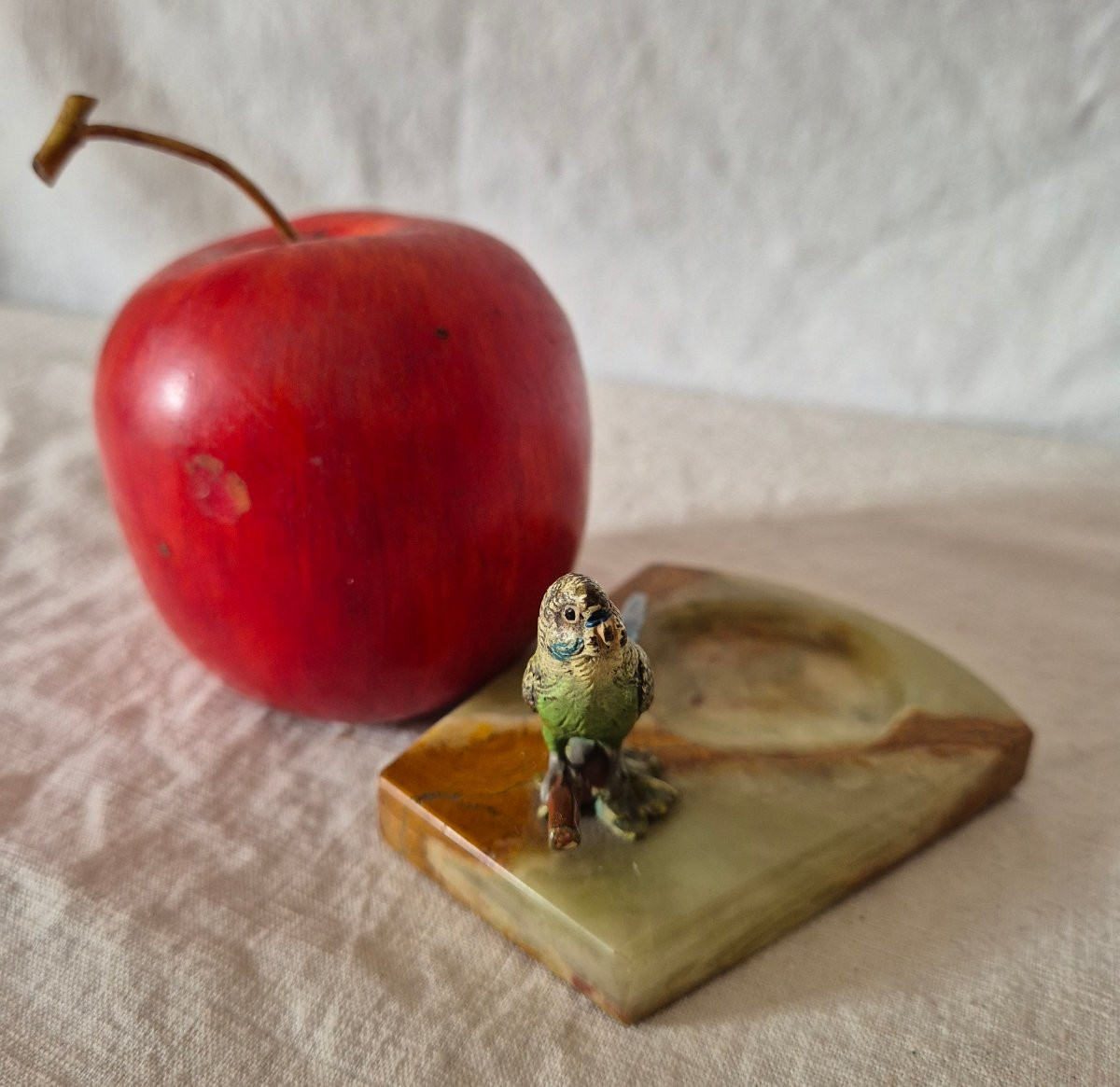 19th Century Vienna Bronze Pocket With Parrot-photo-1