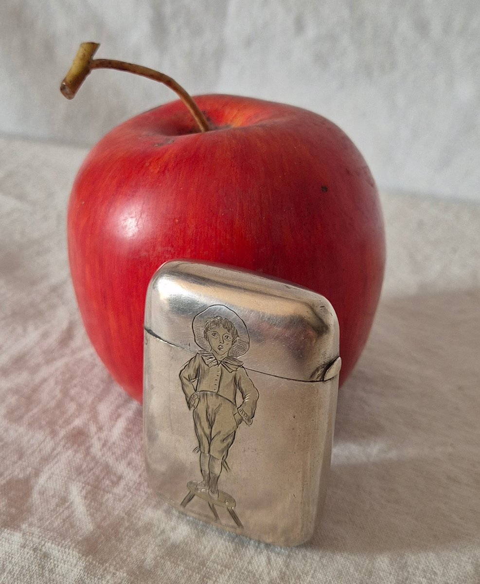 Pyrogen White Metal Pocket Matchbox Engraved With A Boy In Pierrot Costume-photo-7