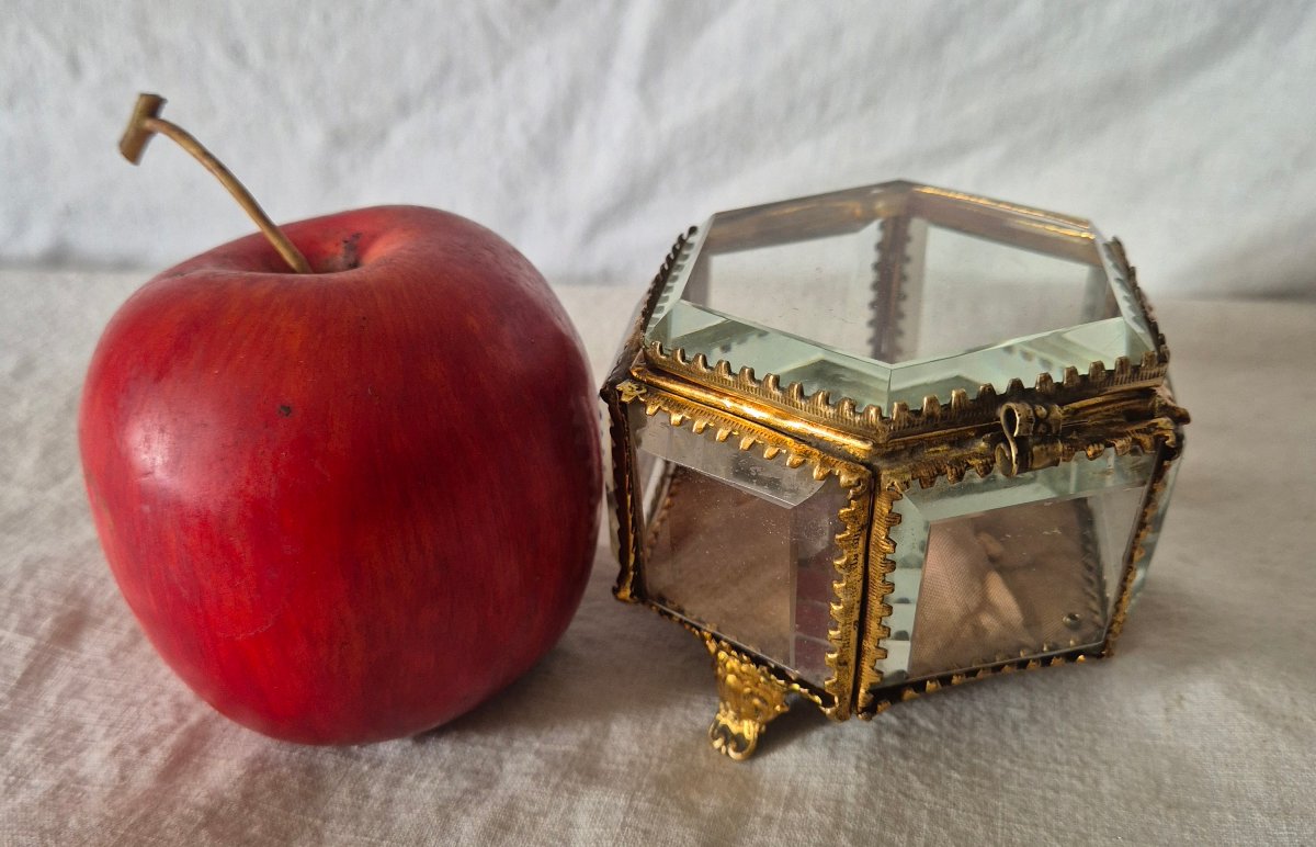 Hexagonal Jewelry Box In Gilded Pompom Bronze From The 19th Century-photo-4