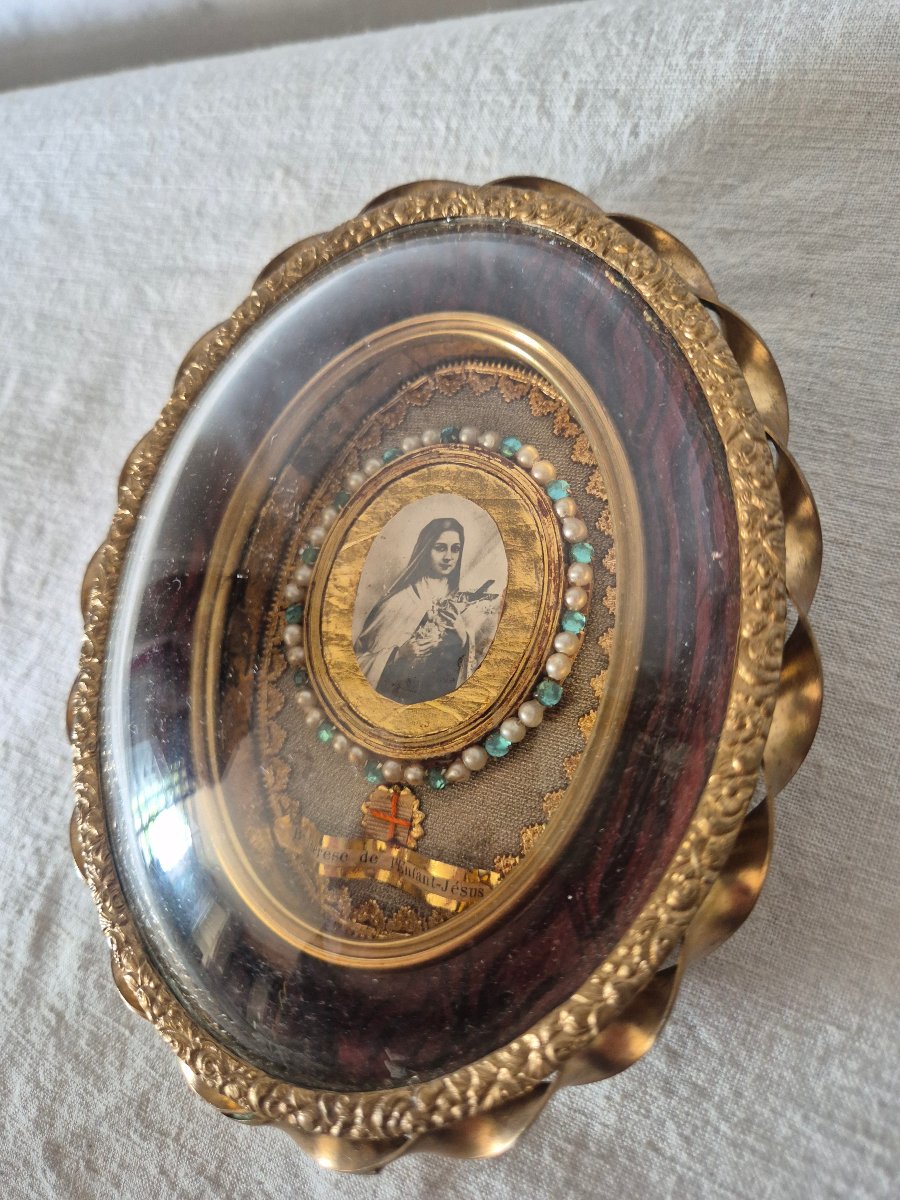 Cadre reliquaire de Bernadette Thérèse de Lisieux début XXème -photo-3