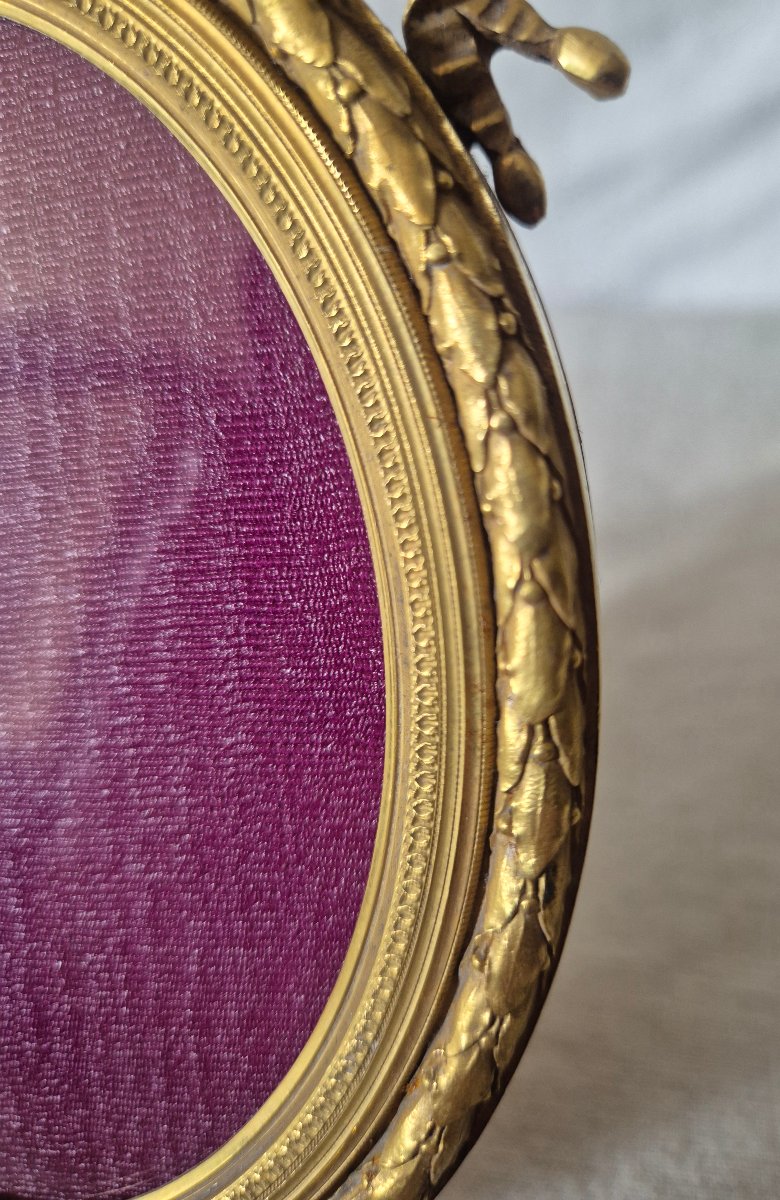 Cadre ovale Second Empire de style Louis XVI en bronze doré -photo-6