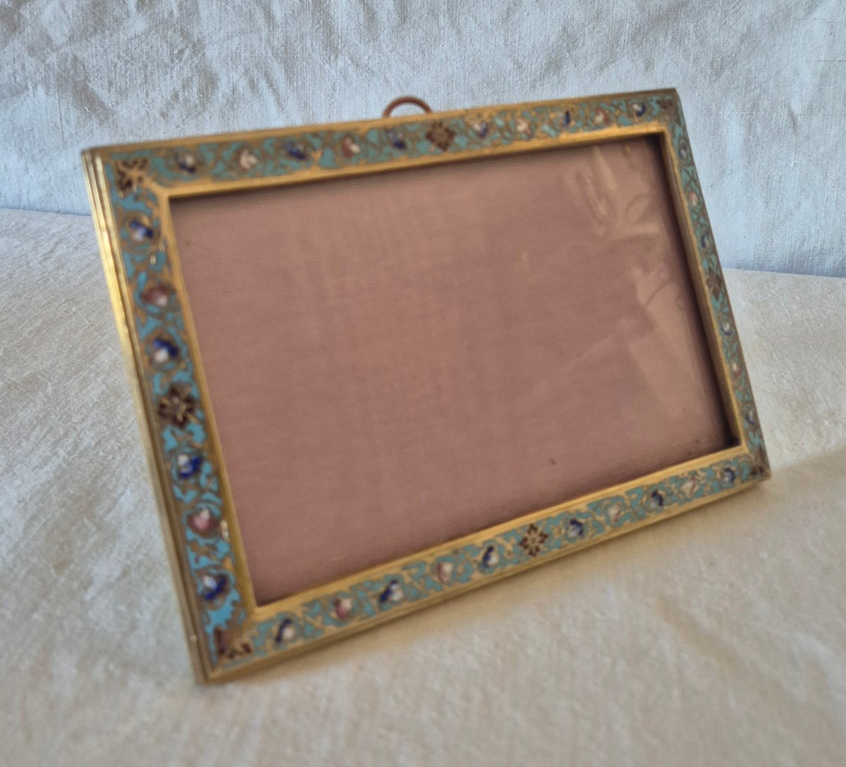 Cadre bronze doré émaillé cloisonné à position horizontale -photo-3