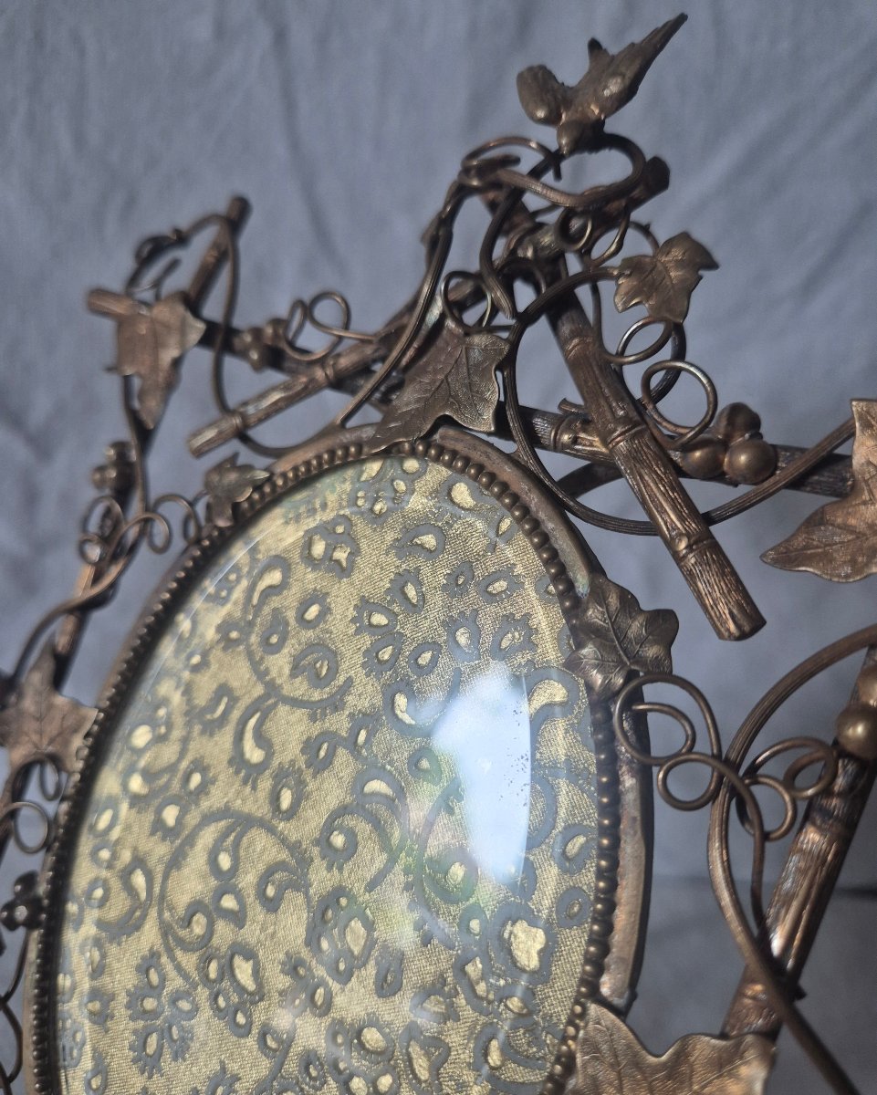 Naturalist Ormolu Photo Frame With Oval View Circa 1900-photo-2