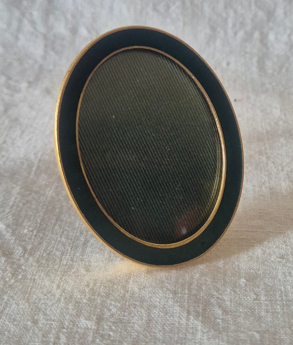 Oval Medallion Photo Frame In Gold-plated Bronze With Green Enamel -photo-4