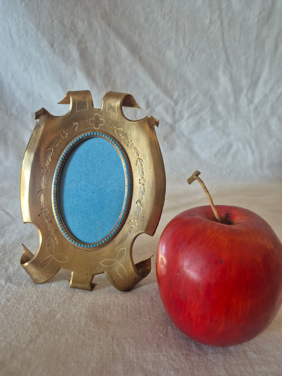 19th-century "troubadour" Bronze Photo Frame With A Turquoise Enamel Beaded Border -photo-2