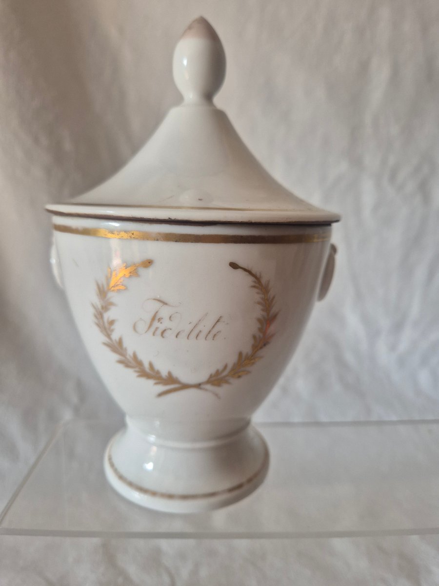 Empire-style Porcelain Jar With Lid, In The Romantic Style -photo-3