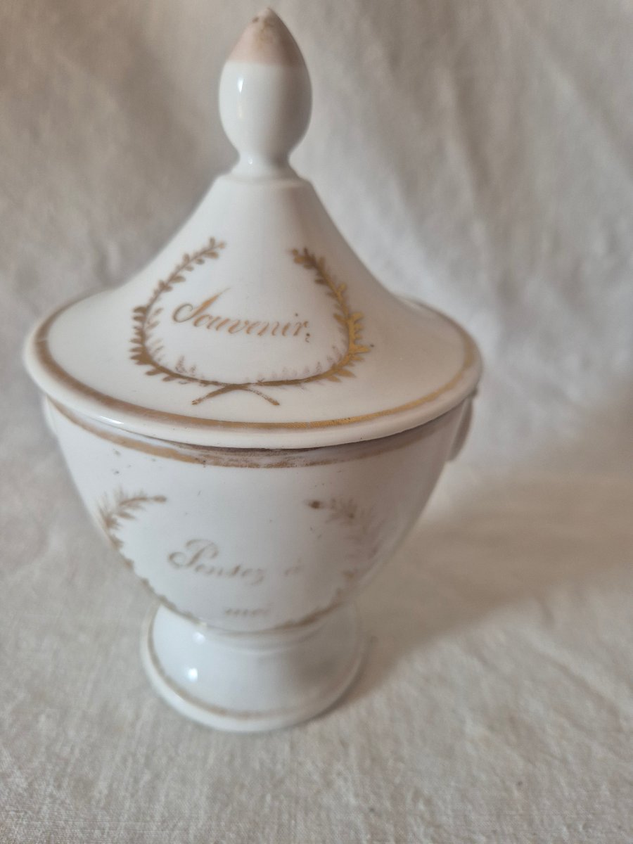 Empire-style Porcelain Jar With Lid, In The Romantic Style -photo-1