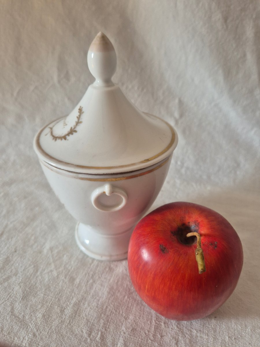 Empire-style Porcelain Jar With Lid, In The Romantic Style -photo-2