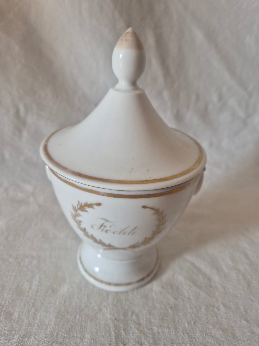 Empire-style Porcelain Jar With Lid, In The Romantic Style -photo-4