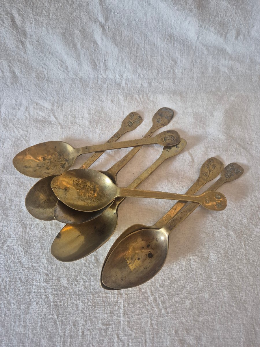 Set Of Eight 18th-century Convent Dining Spoons -photo-4