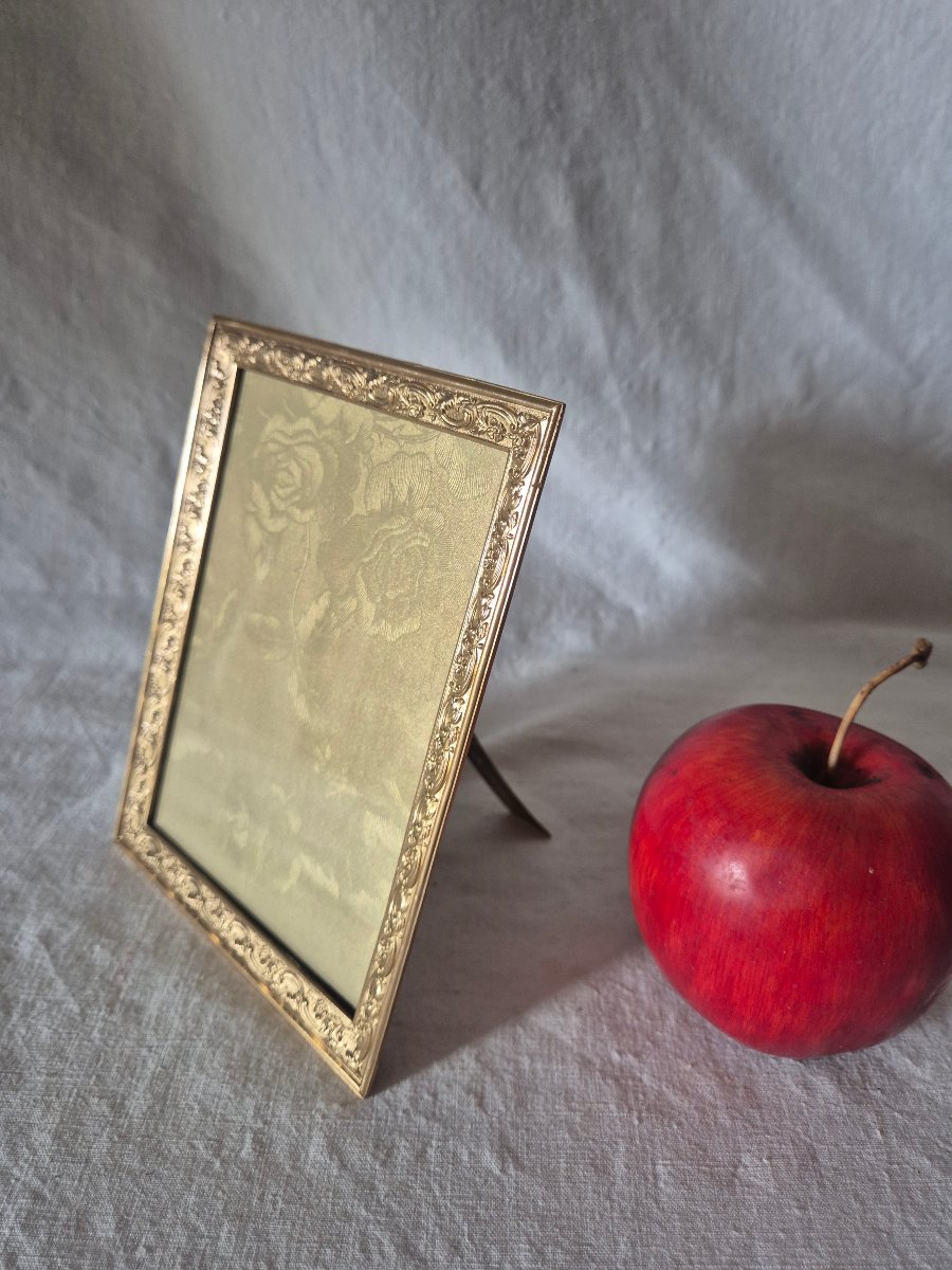 19th-century Album-sized Gilded Bronze Photo Frame -photo-1