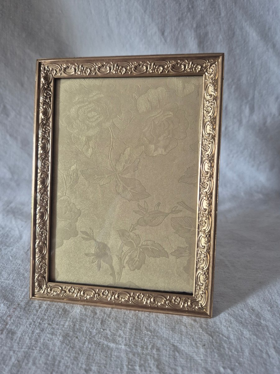19th-century Album-sized Gilded Bronze Photo Frame 