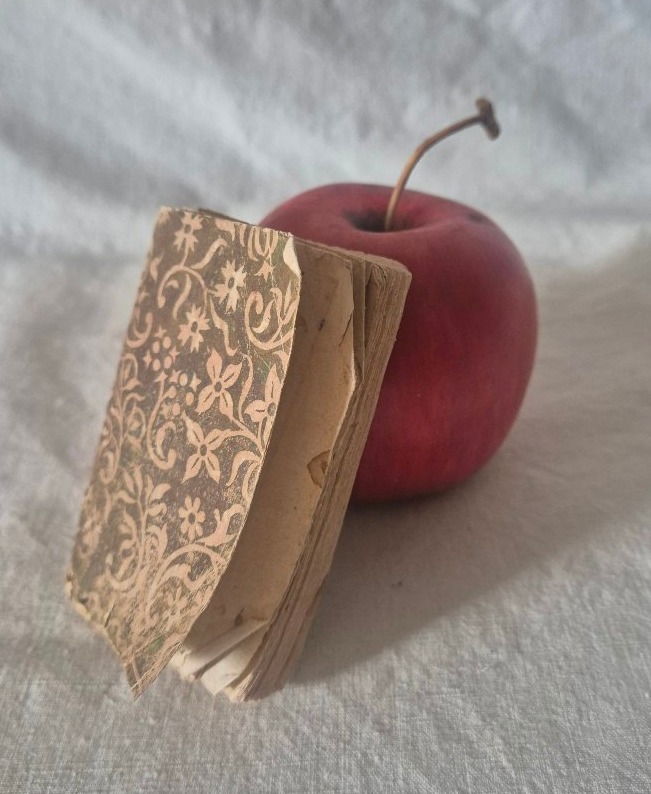 Almanac: A Gift Book For The Year 1815, Featuring A Variety Of Practical Information -photo-4