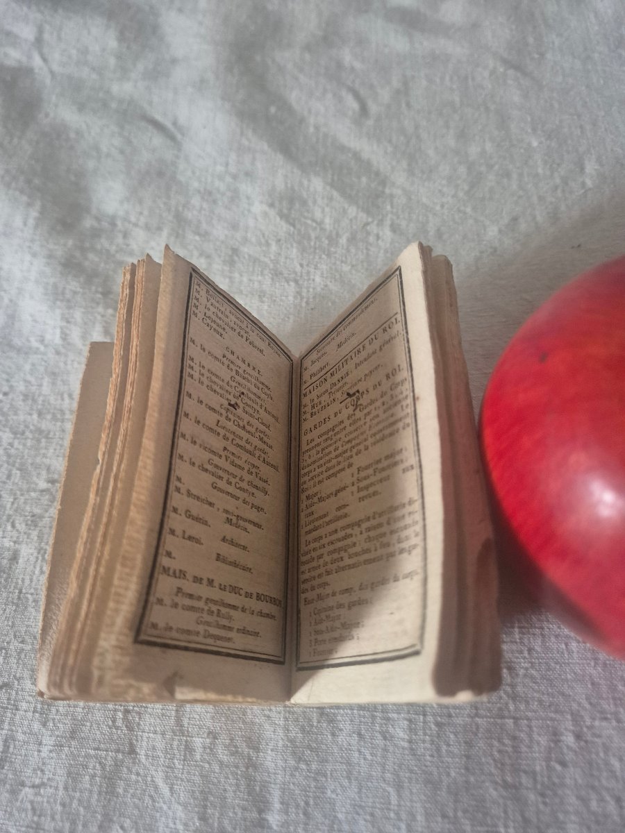 Almanac: A Gift Book For The Year 1815, Featuring A Variety Of Practical Information -photo-2