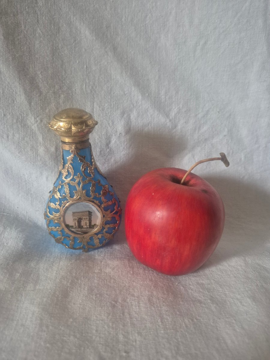 Flacon opaline bleue et résille en bronze pomponne doré Napoléon III -photo-2
