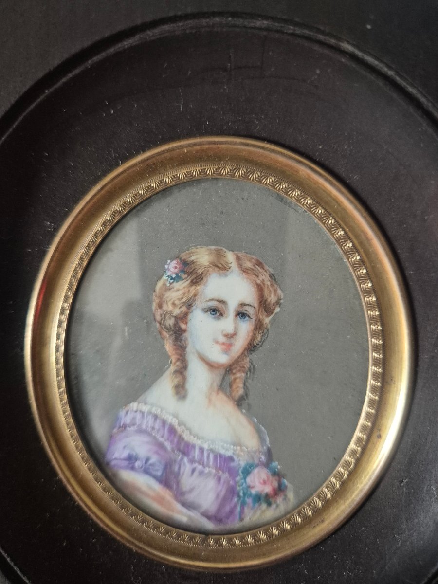 Portrait miniature sur ivoire de jeune fille blond vénitien du XIXème siècle -photo-1