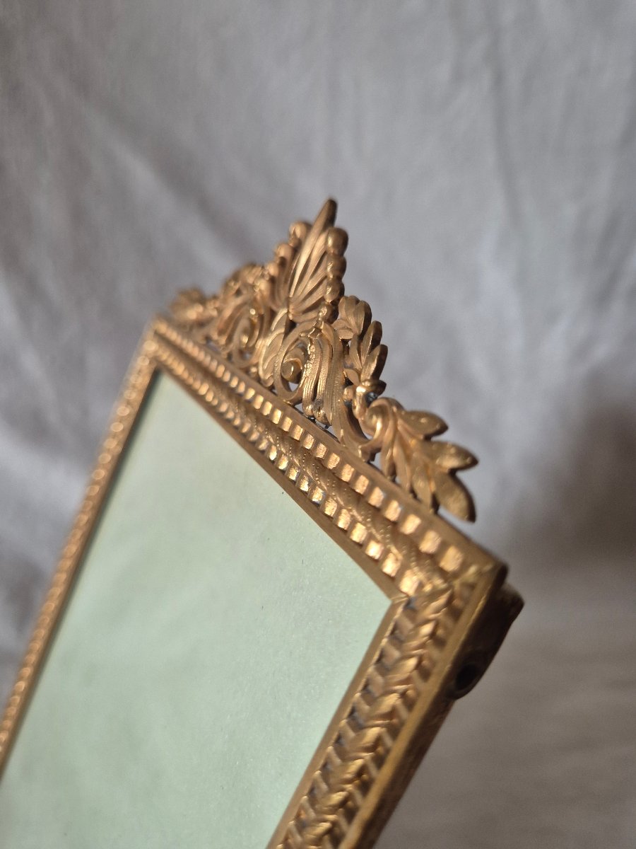 Cadre photo bronze doré style Directoire de la fin du XIXème siècle -photo-1
