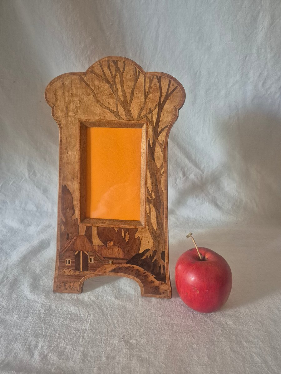 Large Photo Frame With Wood Marquetry Made From Various Types Of Wood, Circa 1910-photo-2