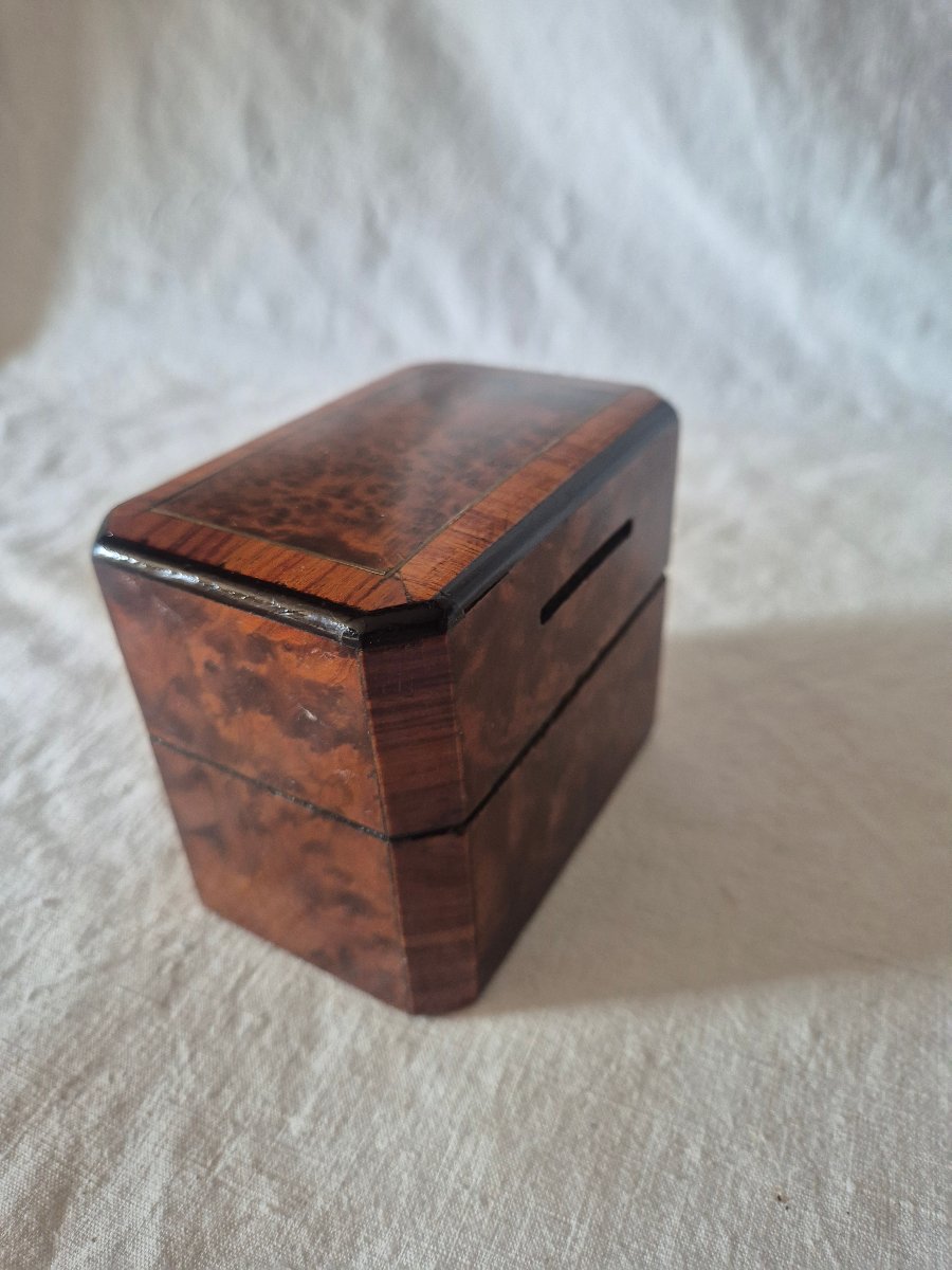 19th-century Wood-veneer Chest With Drawers -photo-4