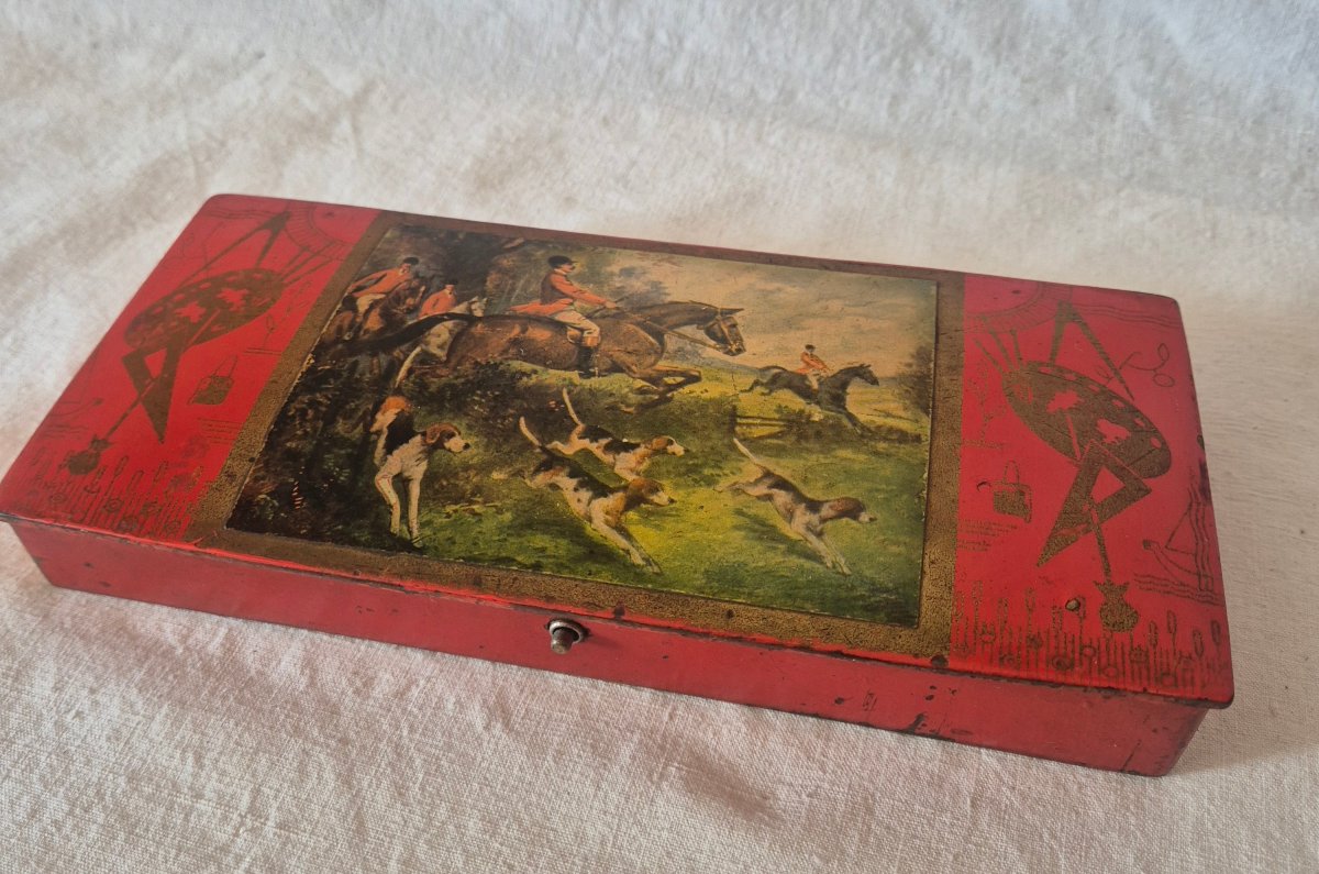 Double-compartment School Pencil Case Featuring A "chasse à La Courre" Theme