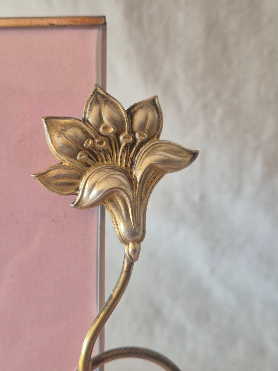 Cadre photo Art Nouveau à décor naturaliste avec fleur de lys et de tournesol -photo-1