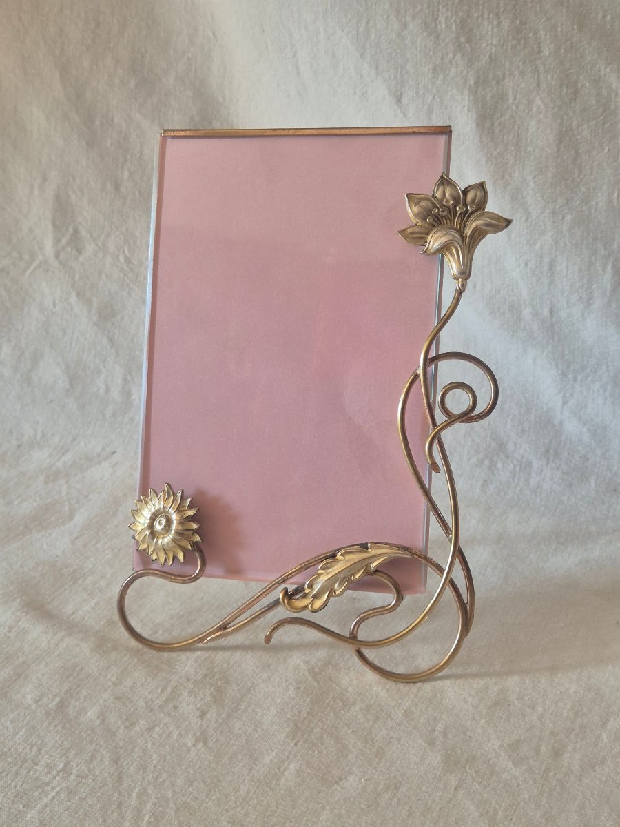 Cadre photo Art Nouveau à décor naturaliste avec fleur de lys et de tournesol 