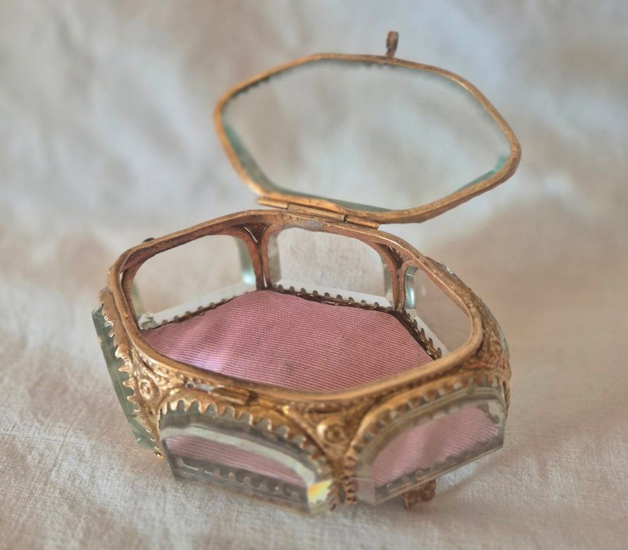 Boîte coffret à bijoux Napoléon III en verre à chanfrein et pomponne -photo-4