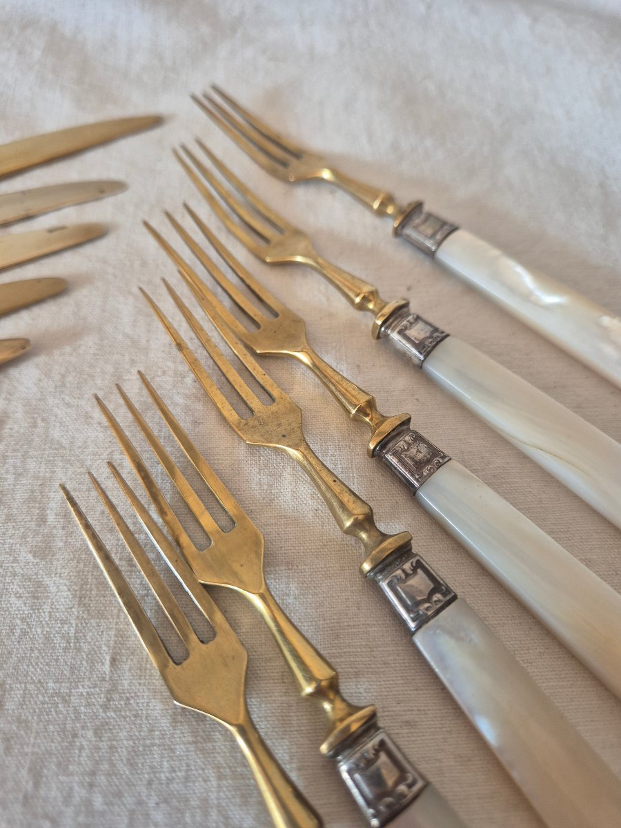 A Set Of Six Knives And Six Forks Made Of Mother-of-pearl, Silver, And Gilded Metal. -photo-5
