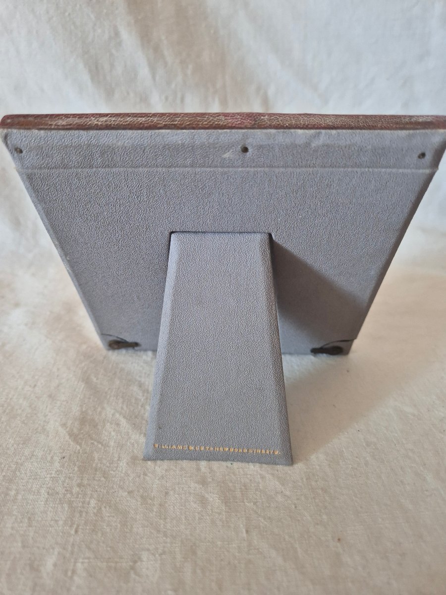 Square Photo Frame In Pink Embossed Leather With Gold-embossed Empire-style Decoration By Williams & Co., London-photo-1